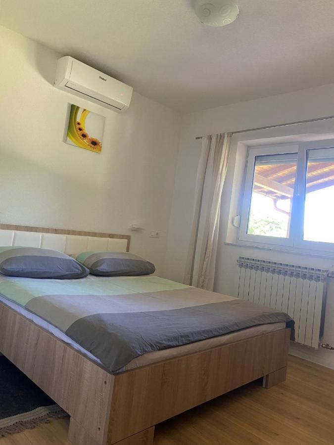 Guesthouse Abrlic Selište Drežničko Buitenkant foto